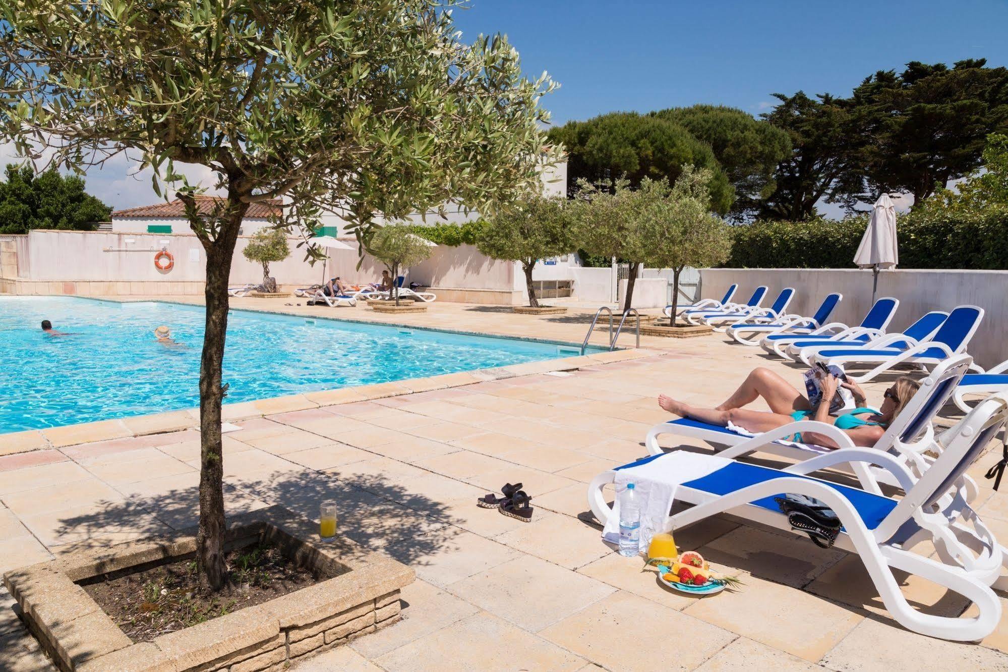Hotel Odalys Les Hauts De Cocraud La Flotte Εξωτερικό φωτογραφία